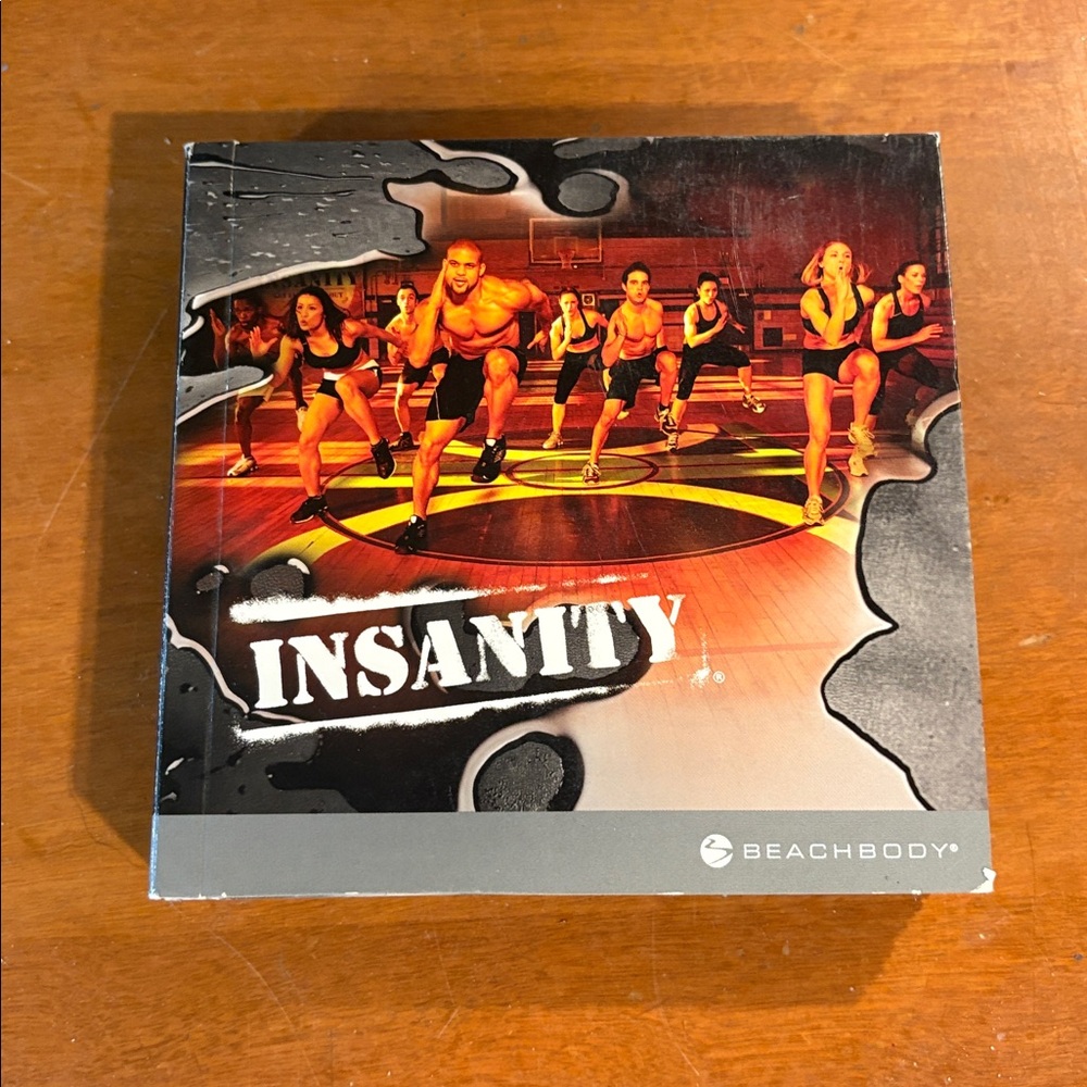Beachbody Insanity Fitness DVD with Dynamic Cover